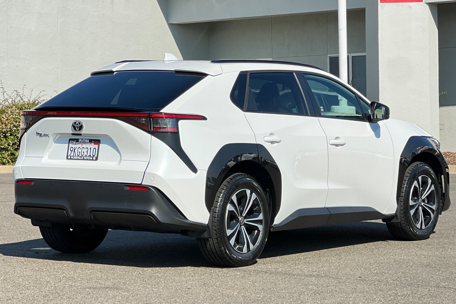 2023 Toyota bZ4X XLE