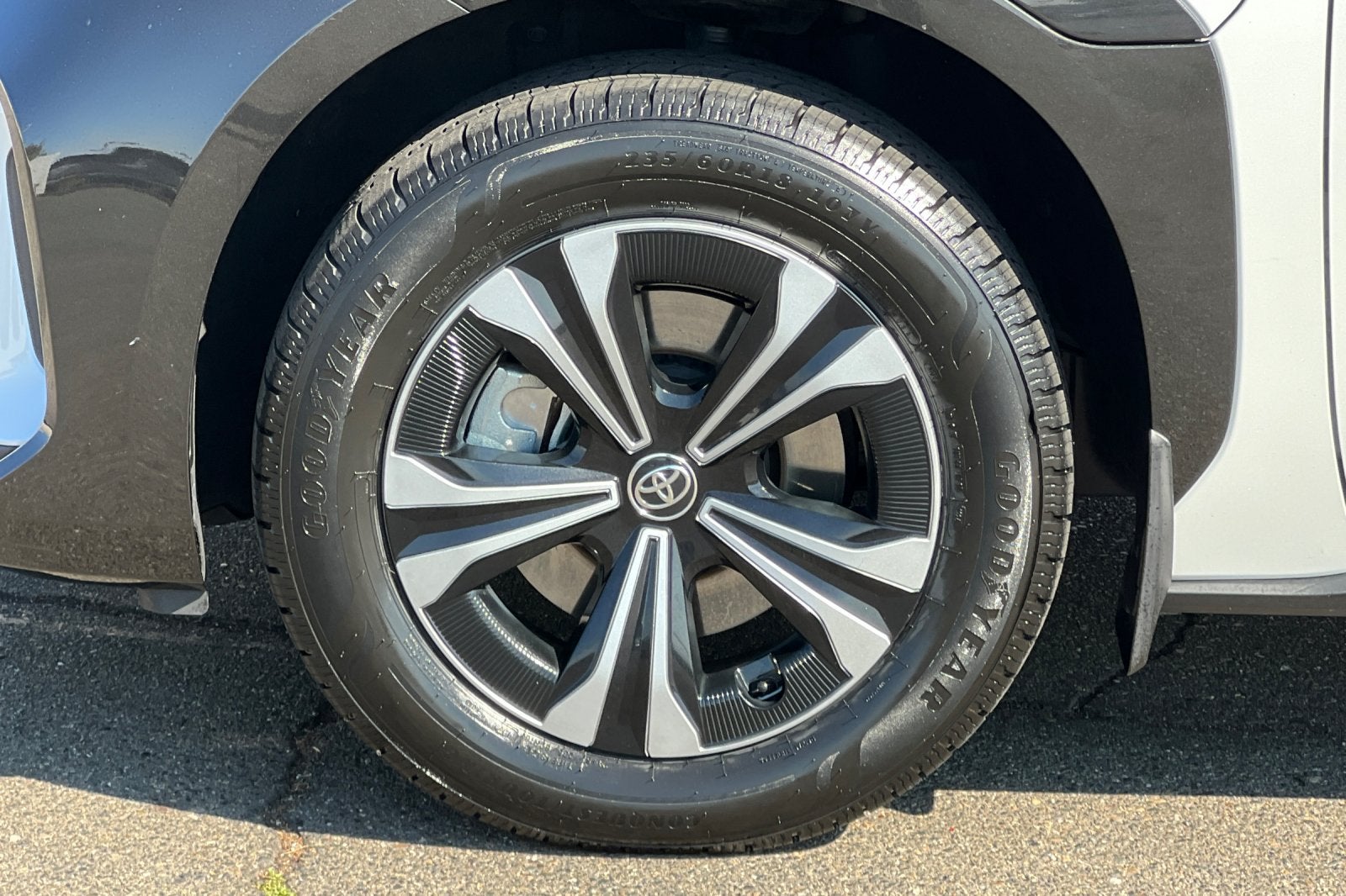 2023 Toyota bZ4X XLE
