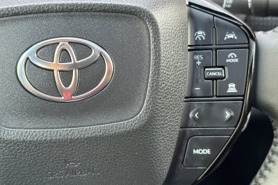 2025 Toyota bZ4X XLE