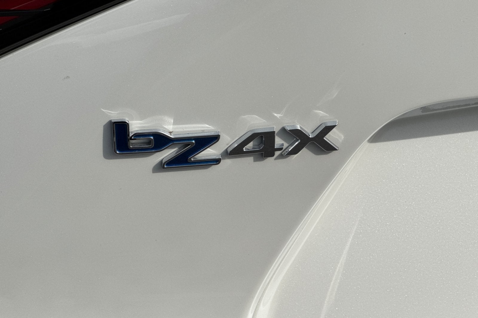 2025 Toyota bZ4X XLE