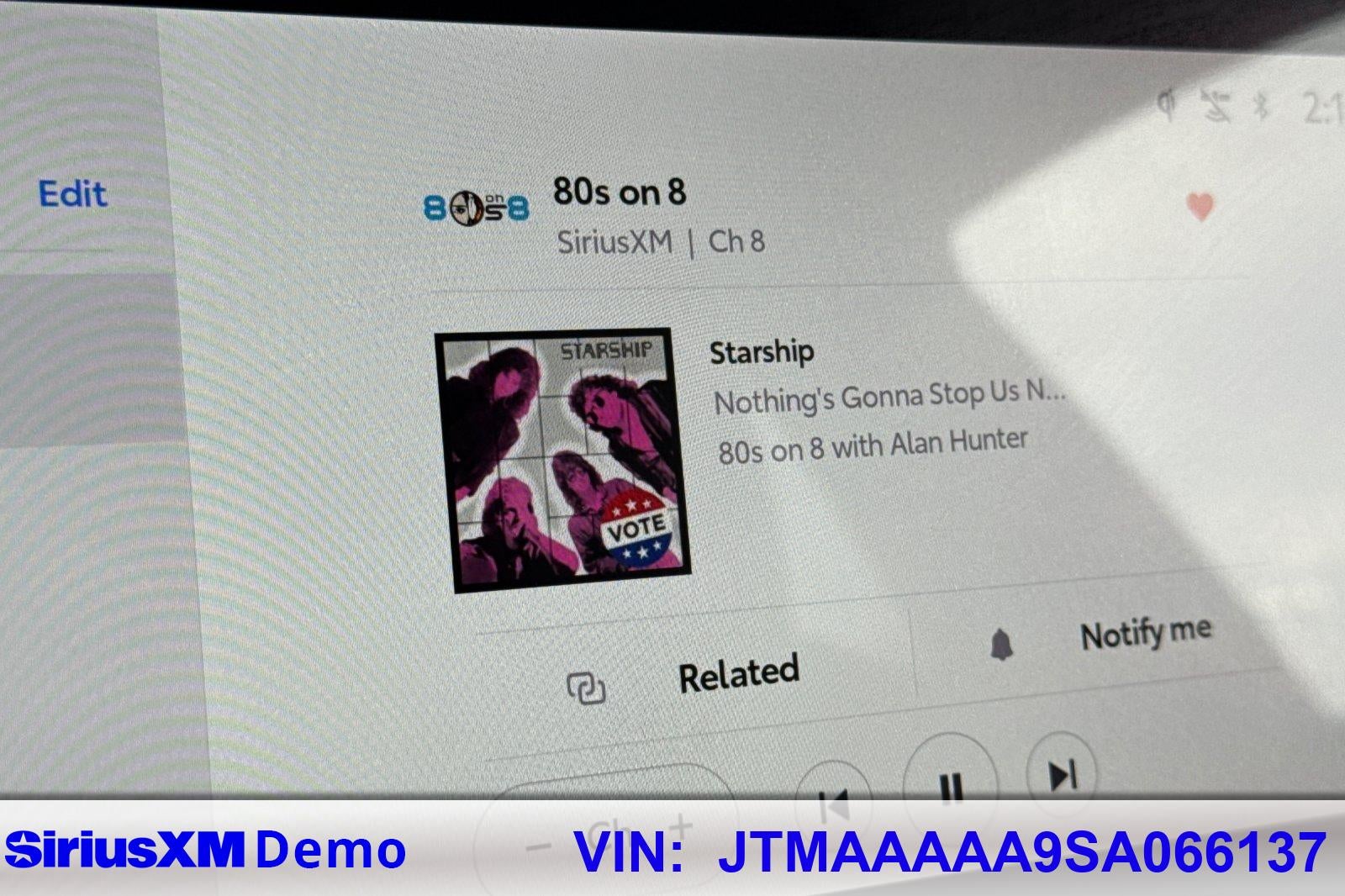 2025 Toyota bZ4X XLE