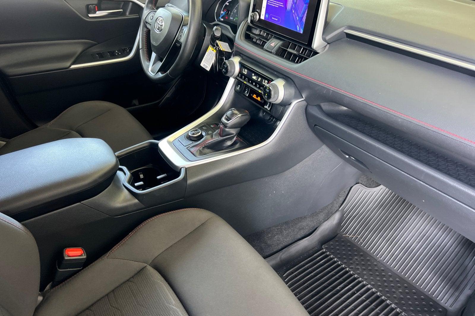 2023 Toyota RAV4 Prime SE