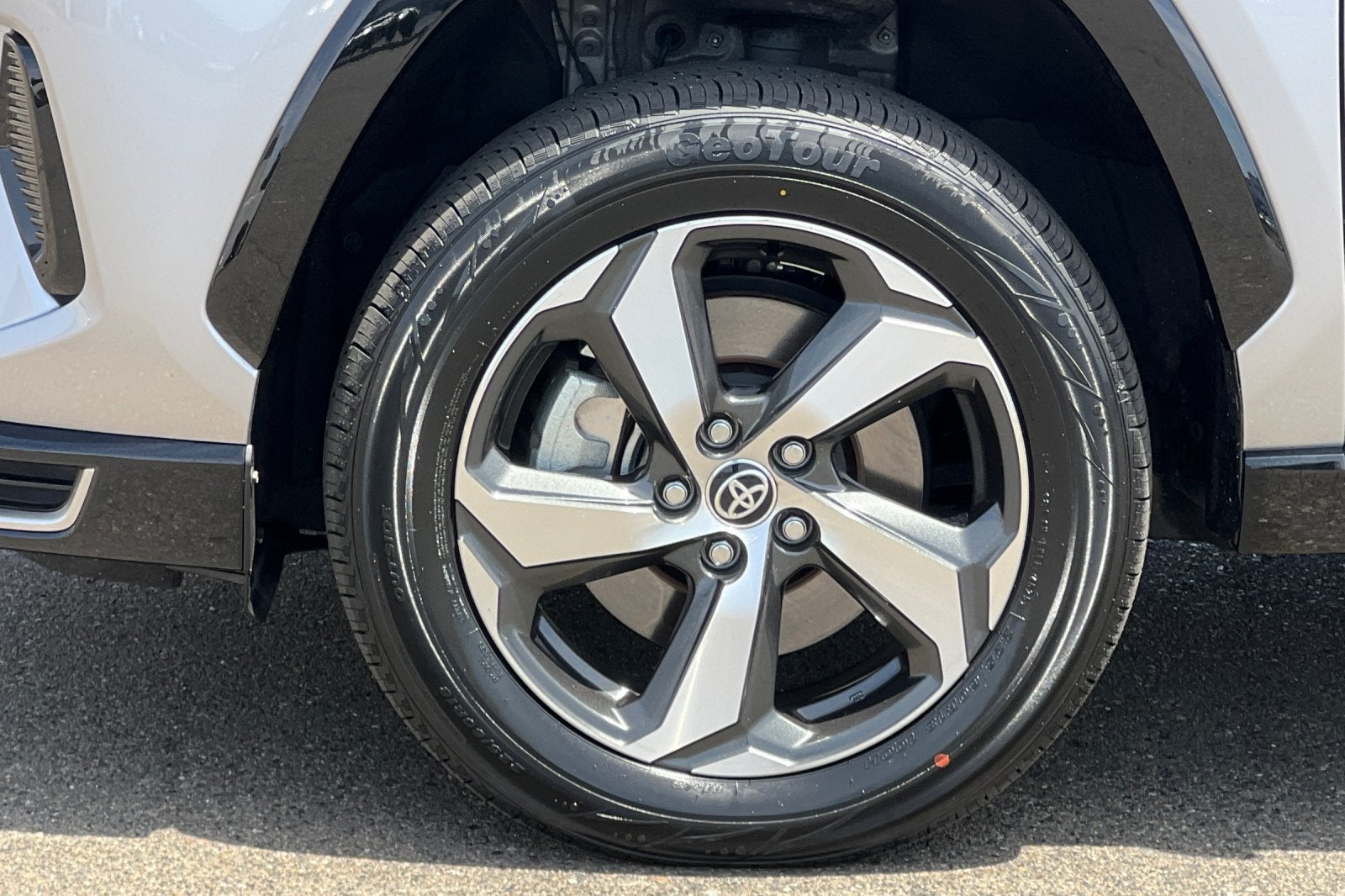 2023 Toyota RAV4 Prime SE