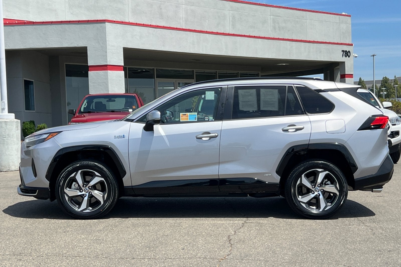 2023 Toyota RAV4 Prime SE
