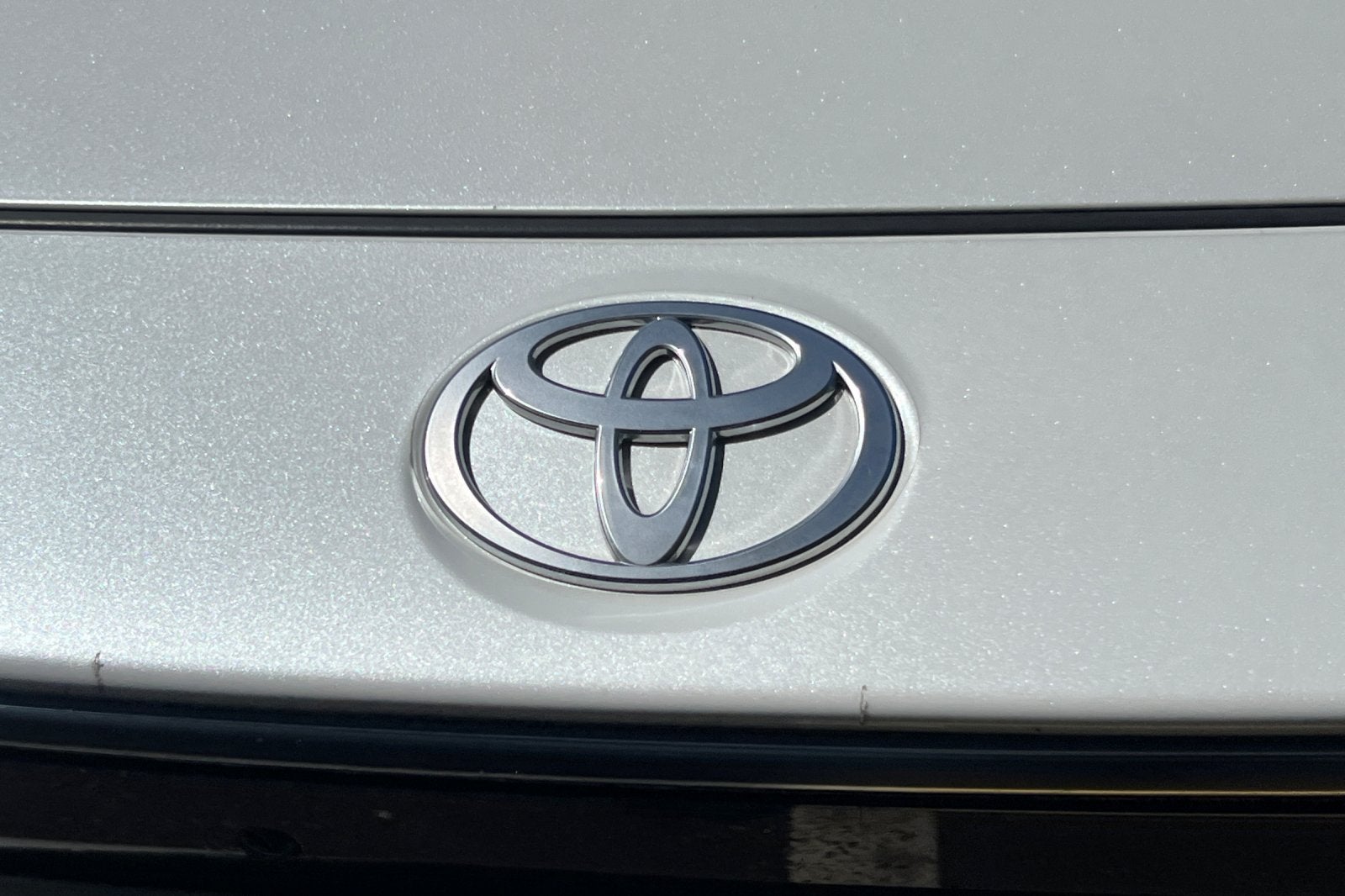 2023 Toyota bZ4X Limited