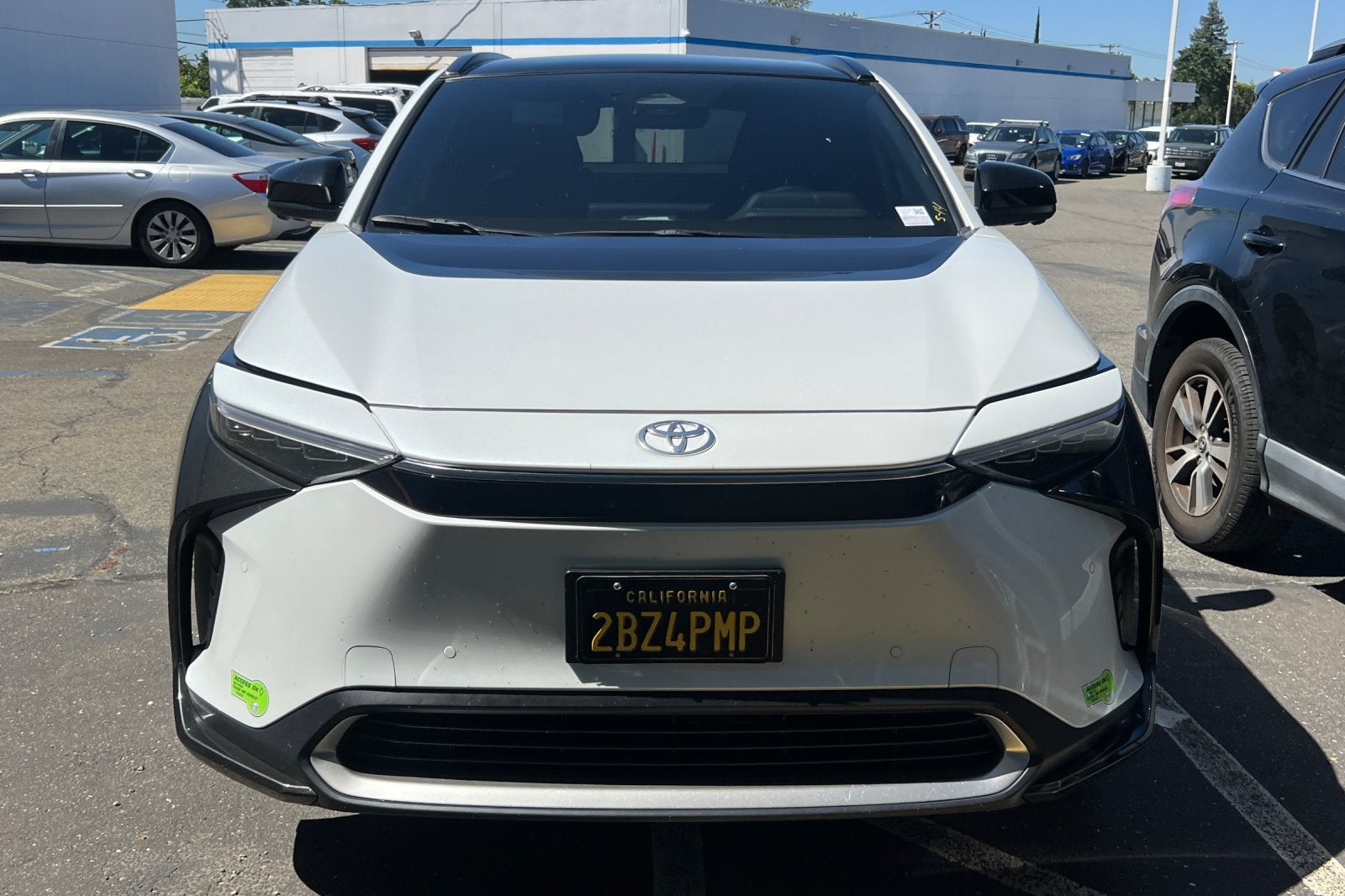 2023 Toyota bZ4X Limited