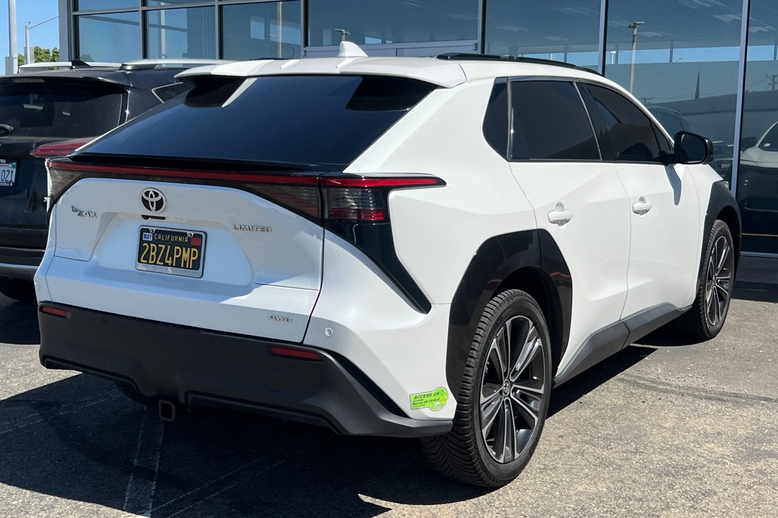 2023 Toyota bZ4X Limited