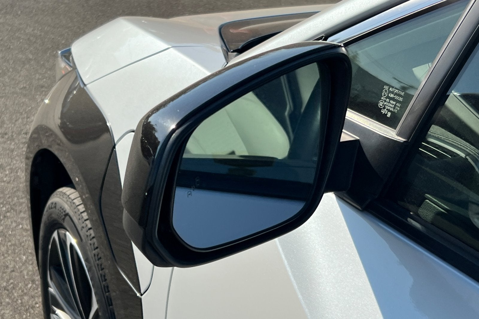 2023 Toyota bZ4X Limited