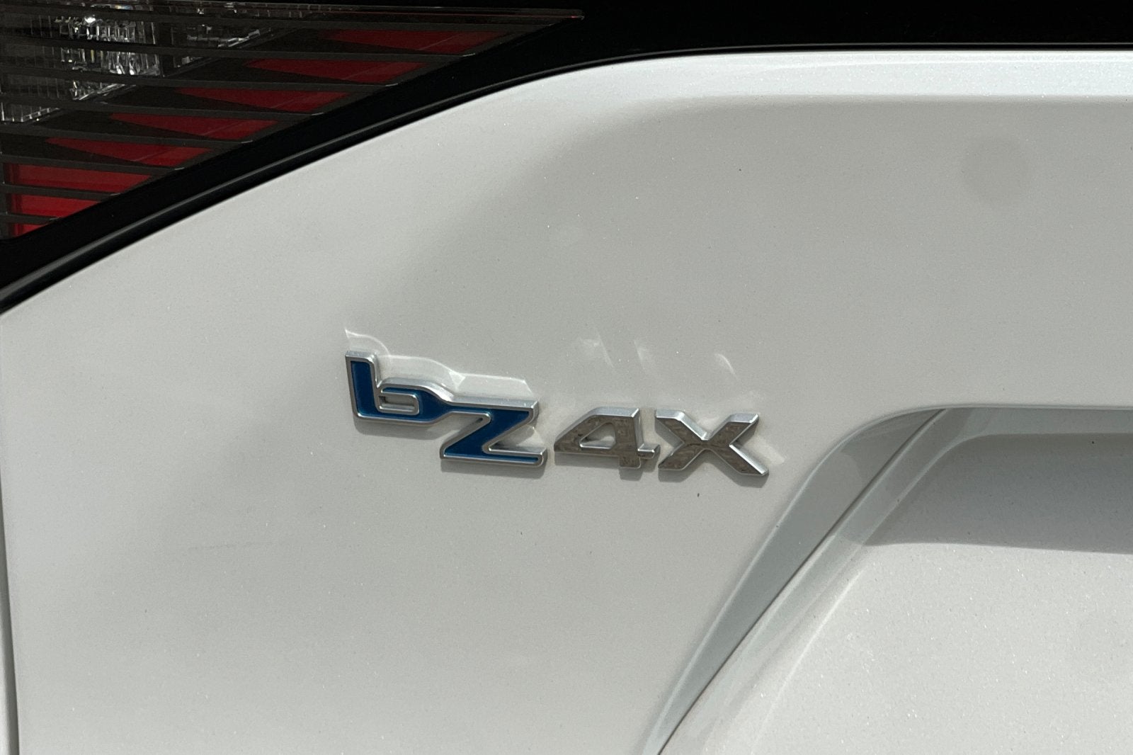 2023 Toyota bZ4X XLE