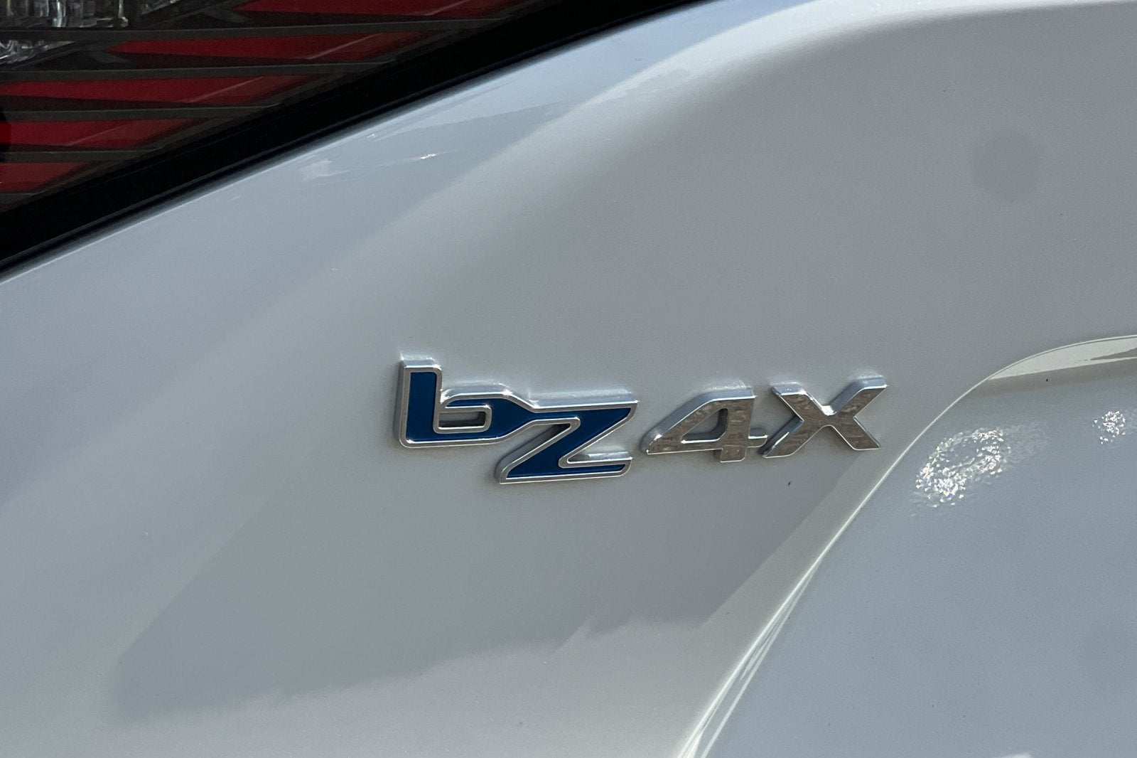 2023 Toyota bZ4X XLE