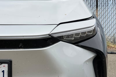 2023 Toyota bZ4X Limited