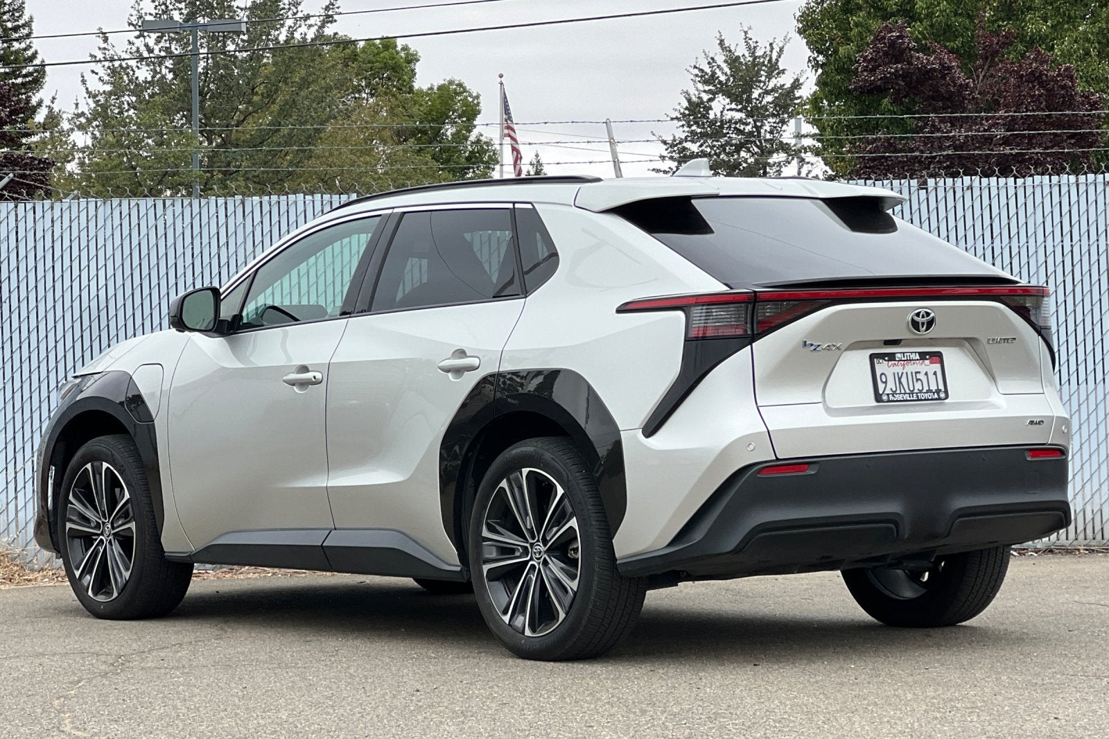 2023 Toyota bZ4X Limited