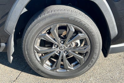 2024 Toyota RAV4 Hybrid XLE Premium