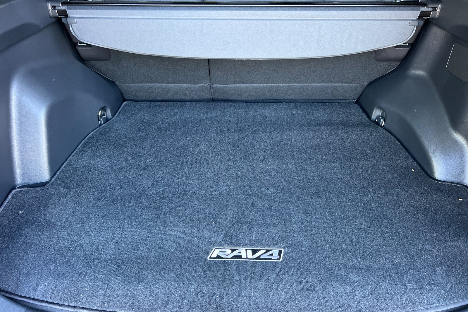 2022 Toyota RAV4 Prime SE