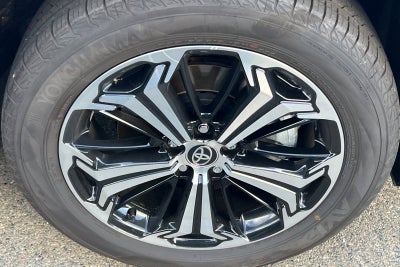 2025 Toyota RAV4 Plug-In Hybrid XSE