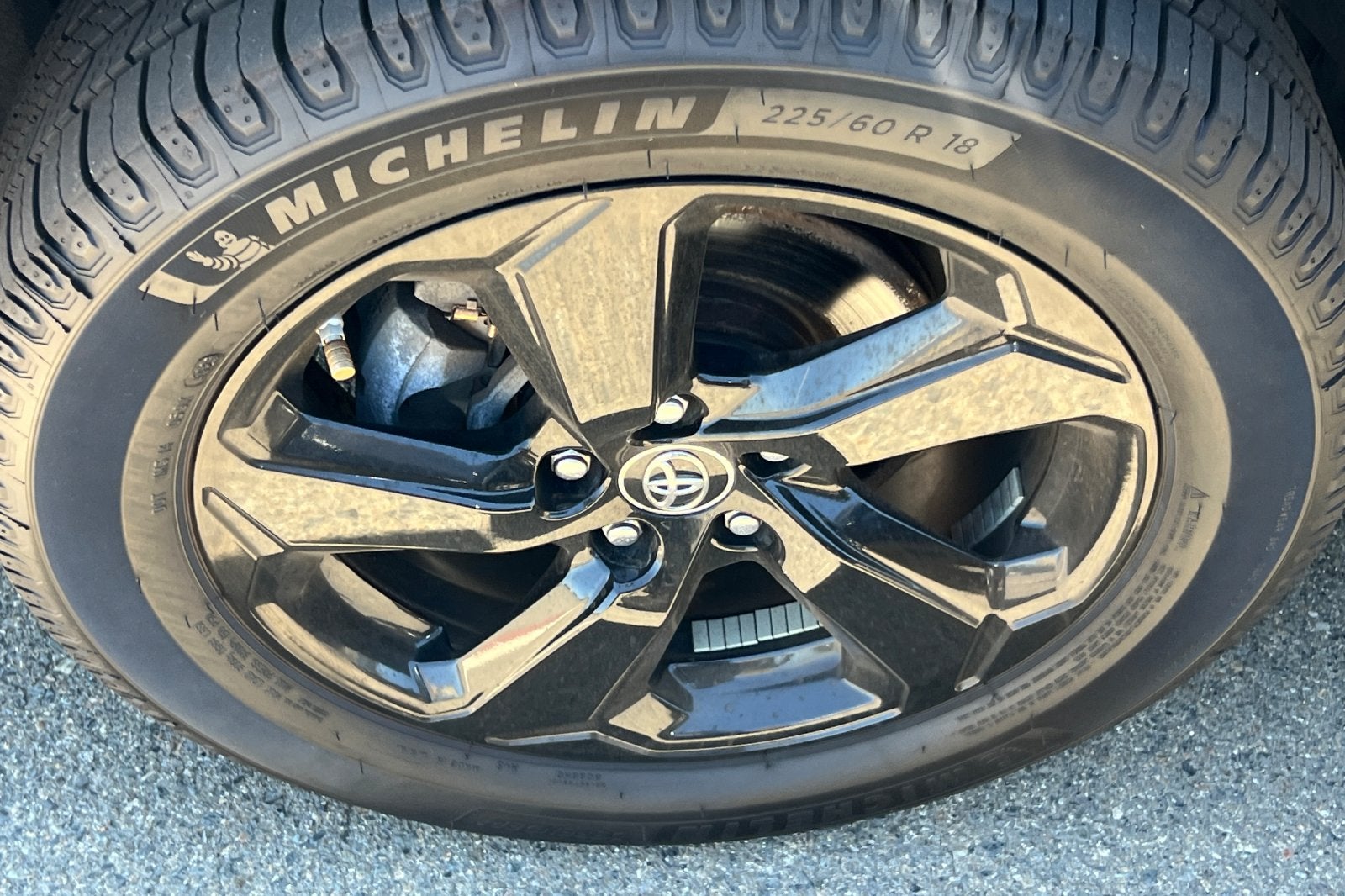 2019 Toyota RAV4 Hybrid XSE