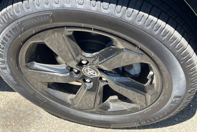 2019 Toyota RAV4 Hybrid XSE