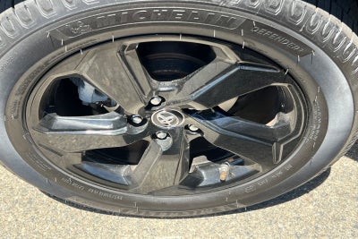 2019 Toyota RAV4 Hybrid XSE