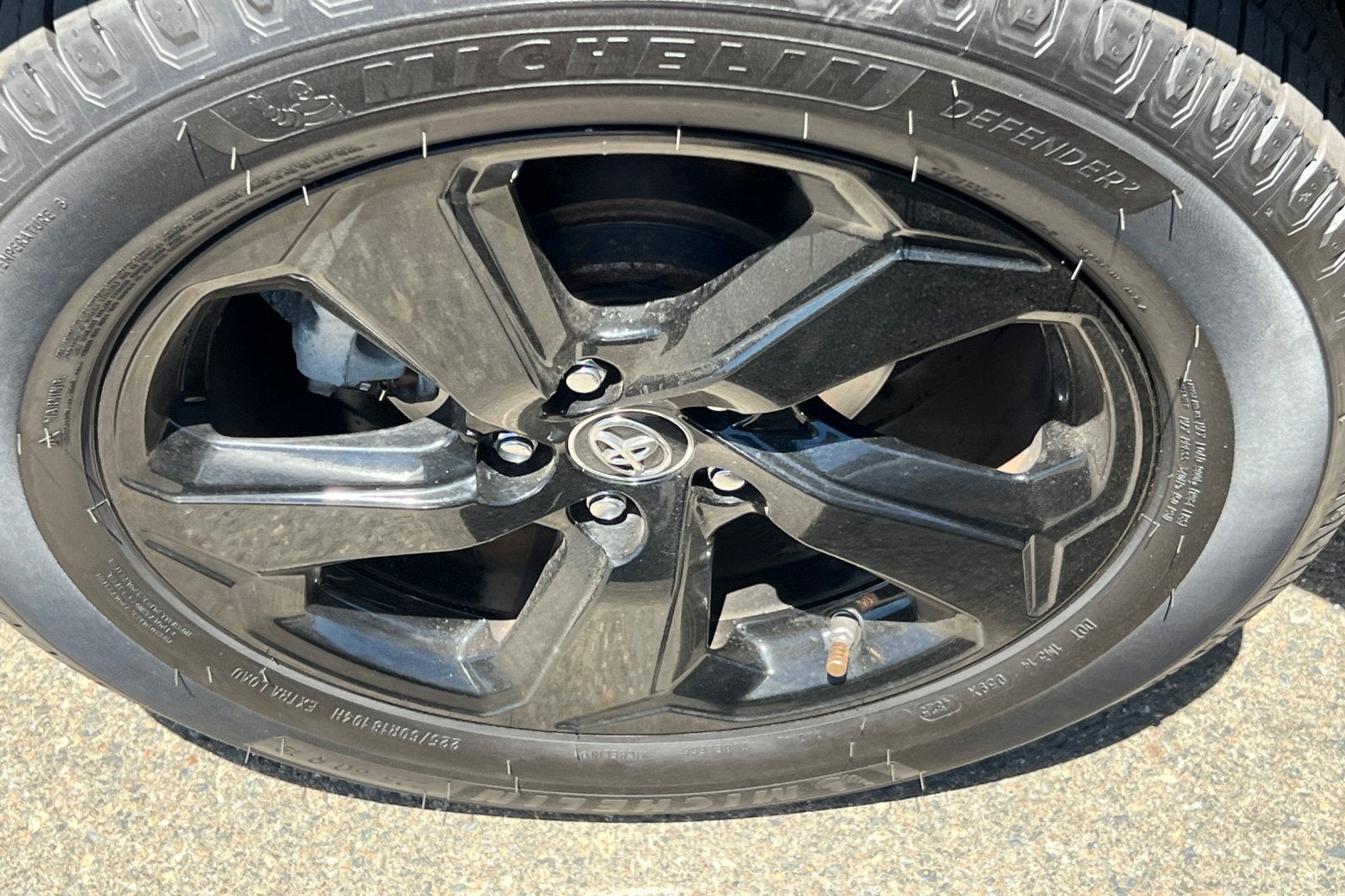 2019 Toyota RAV4 Hybrid XSE