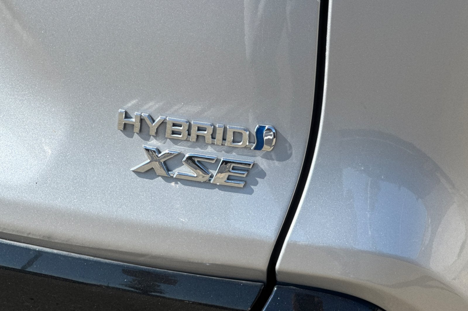 2020 Toyota RAV4 Hybrid XSE