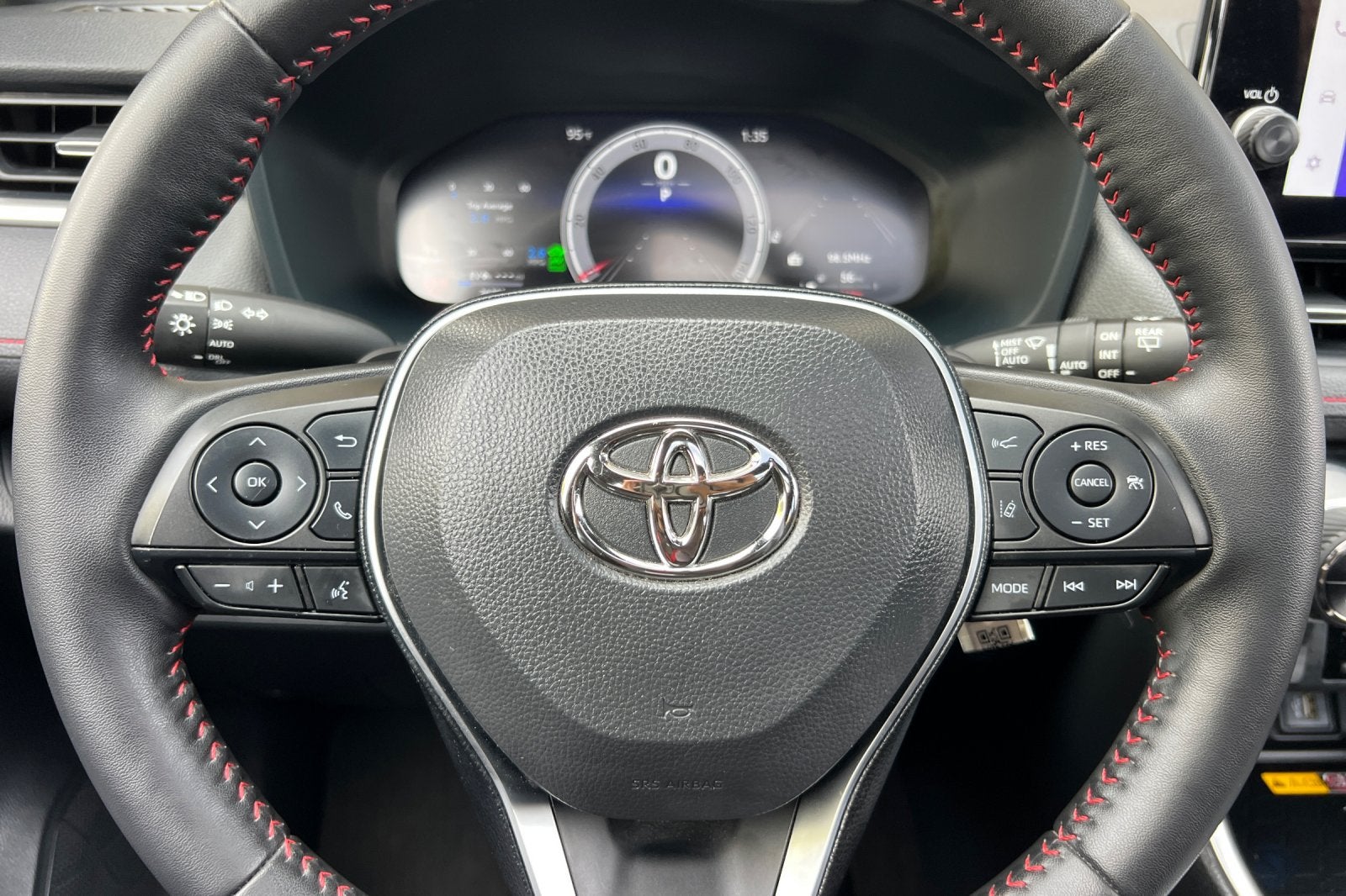 2025 Toyota RAV4 Plug-In Hybrid XSE