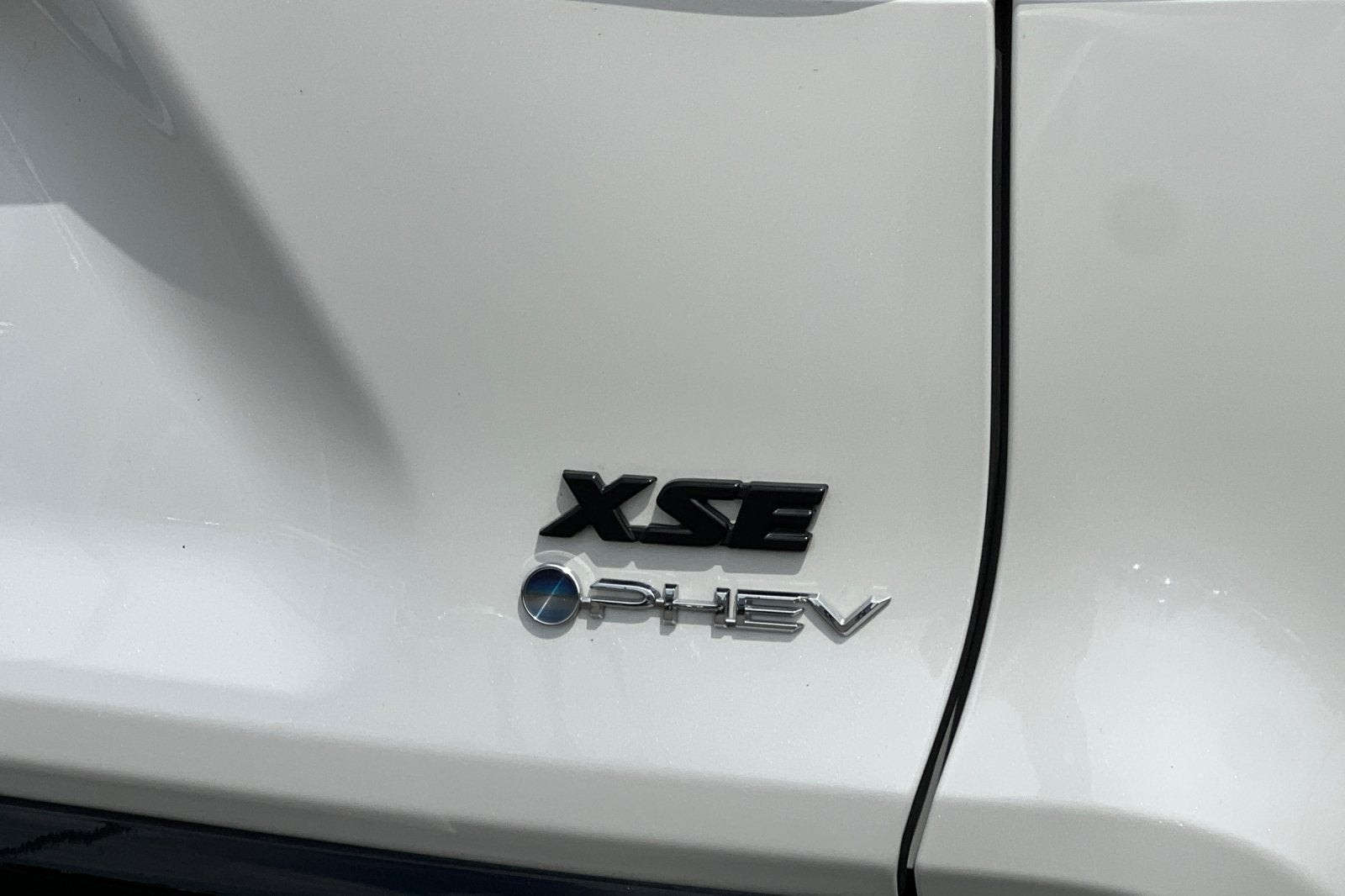 2025 Toyota RAV4 Plug-In Hybrid XSE