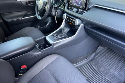 2022 Toyota RAV4 Hybrid LE