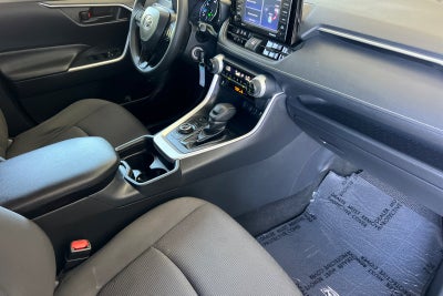 2020 Toyota RAV4 Hybrid LE