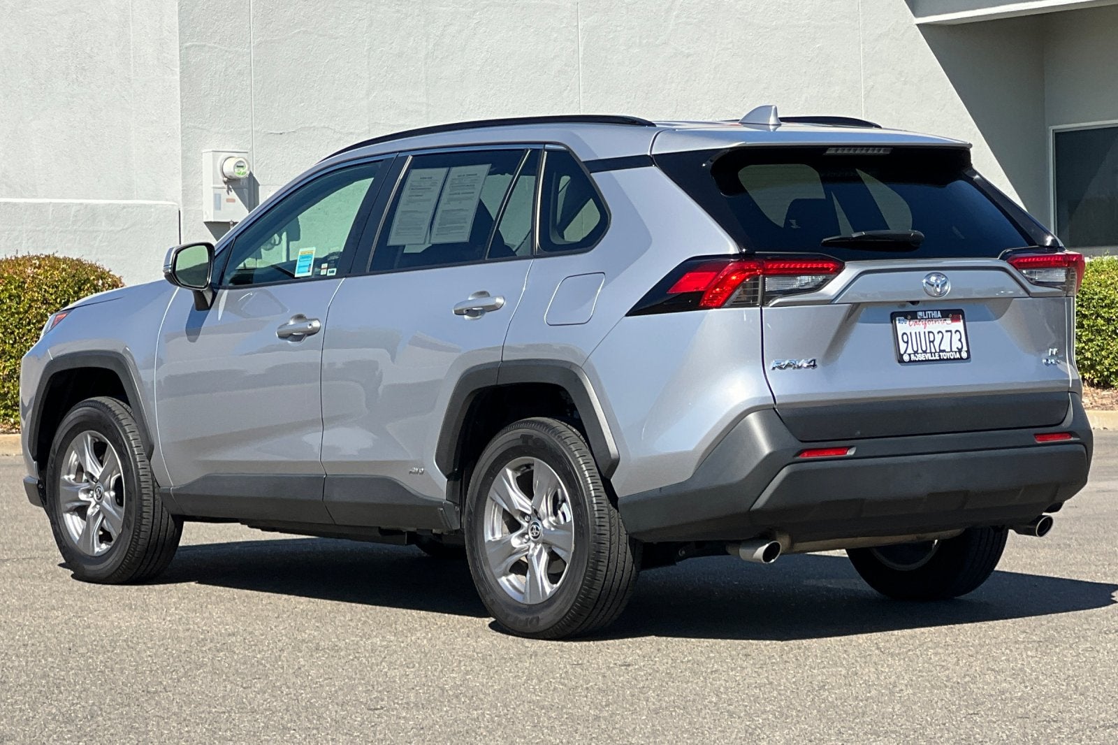 2025 Toyota RAV4 Hybrid LE