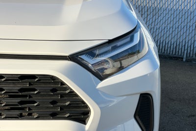2023 Toyota RAV4 Hybrid LE