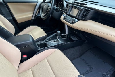 2018 Toyota RAV4 Hybrid XLE