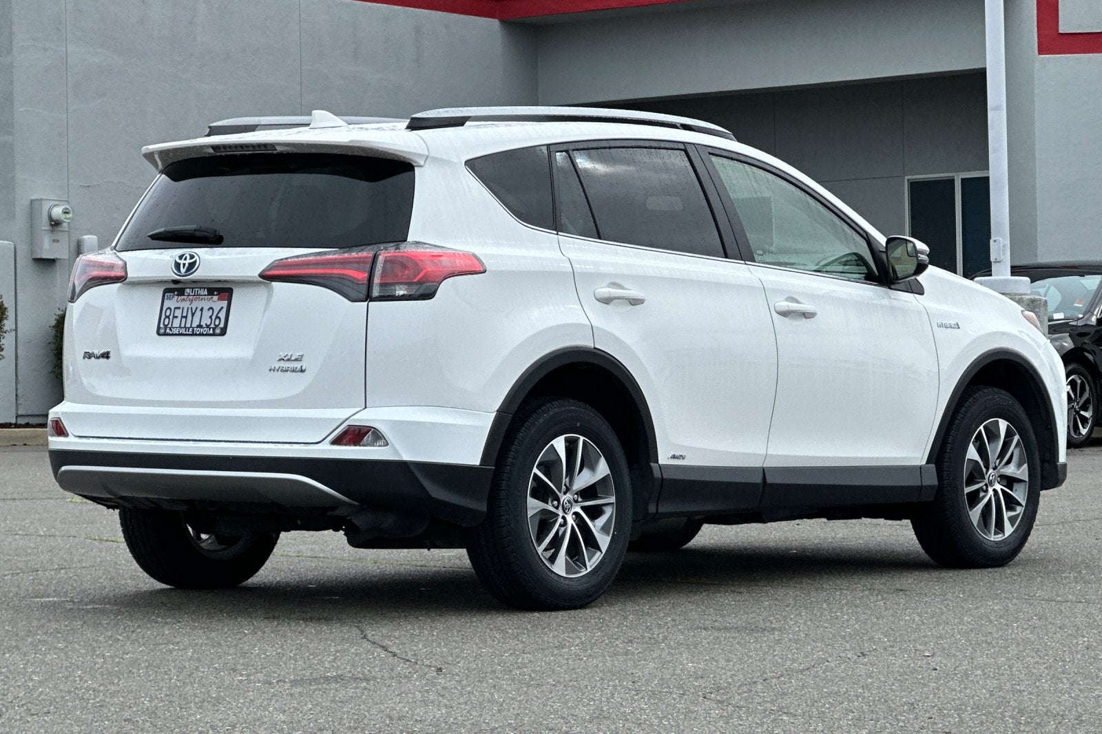 2018 Toyota RAV4 Hybrid XLE