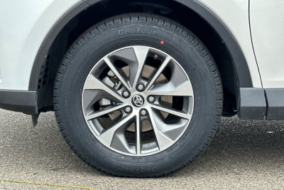 2018 Toyota RAV4 Hybrid XLE