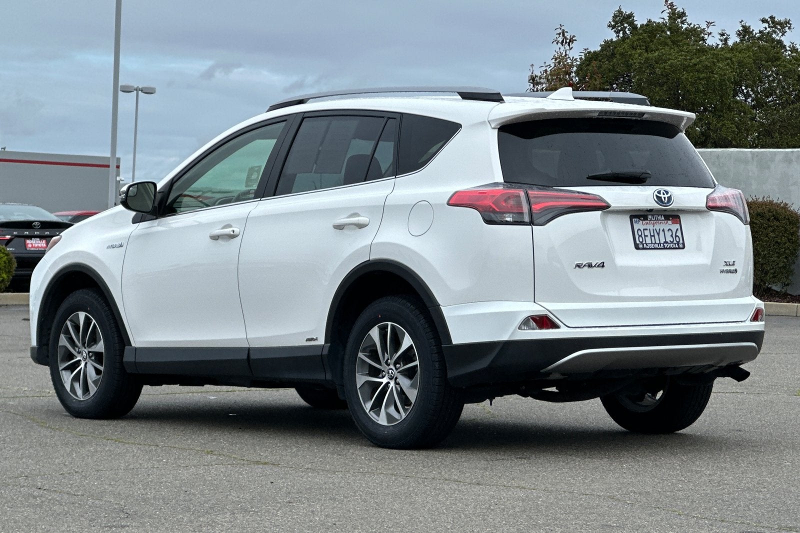 2018 Toyota RAV4 Hybrid XLE