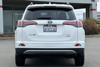 2018 Toyota RAV4 Hybrid XLE