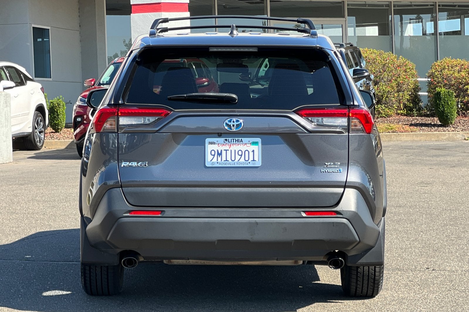 2024 Toyota RAV4 Hybrid XLE