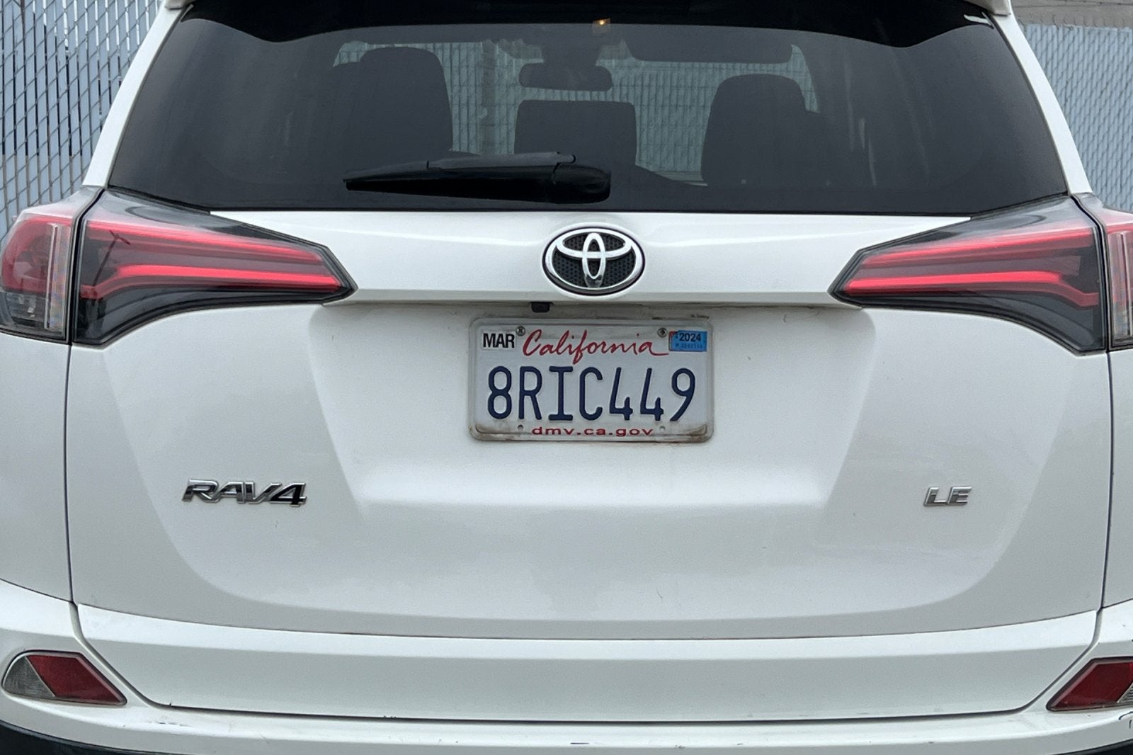 2017 Toyota RAV4 LE