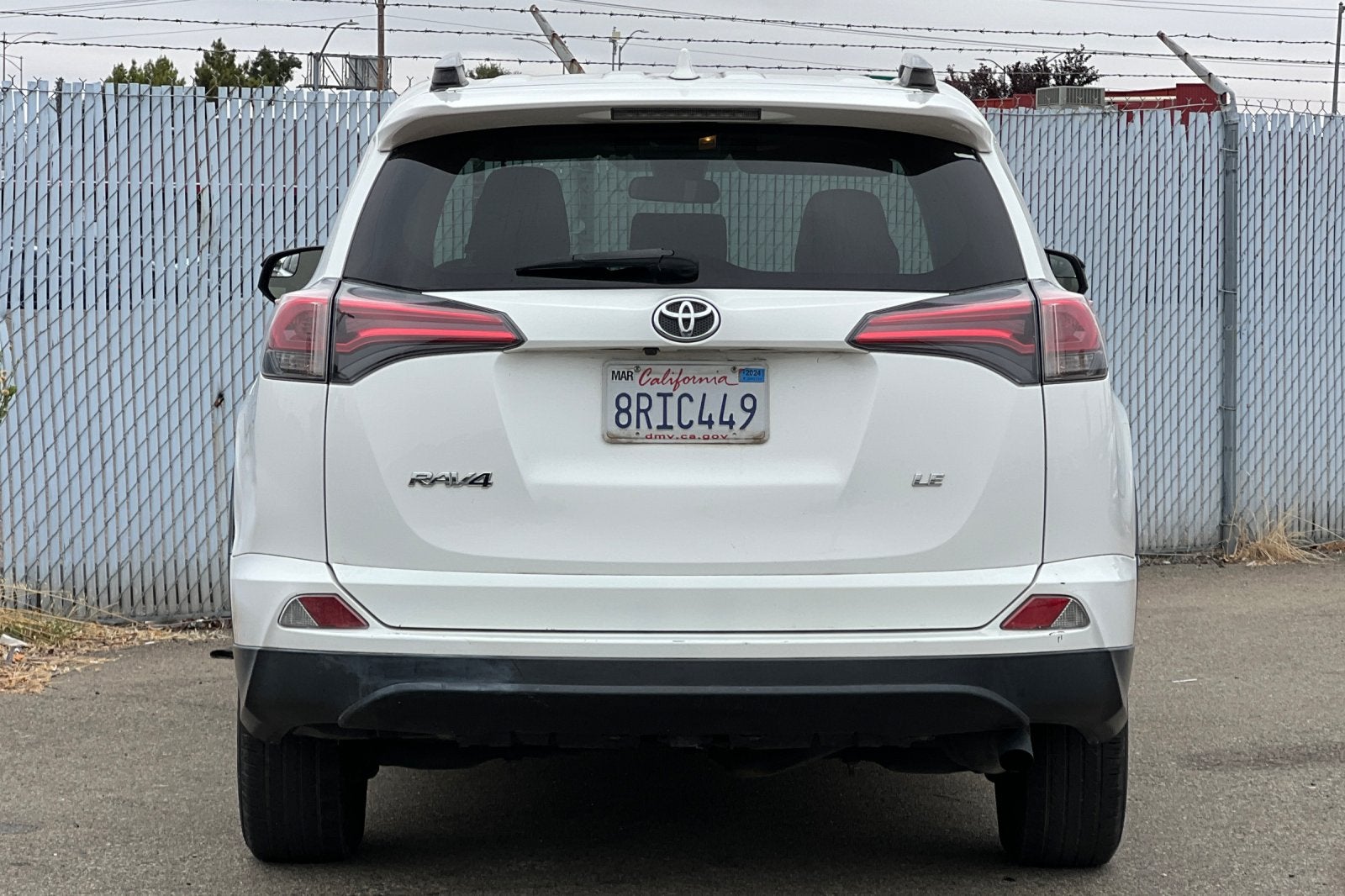 2017 Toyota RAV4 LE