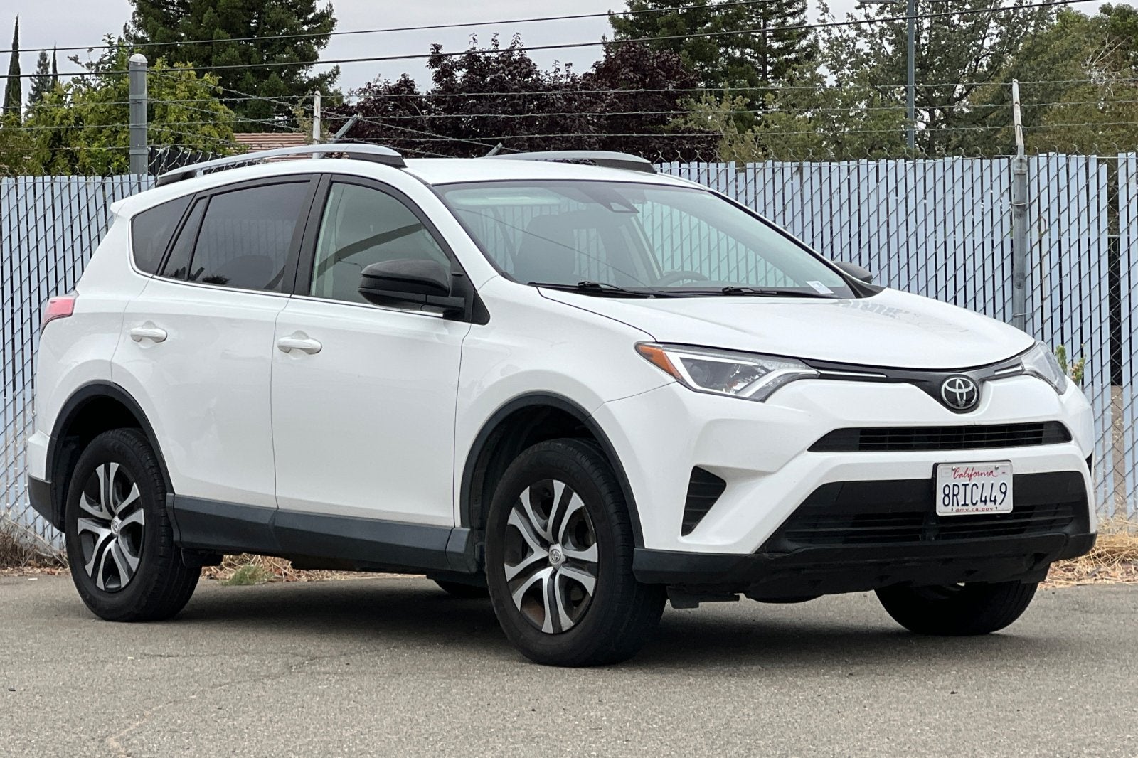 2017 Toyota RAV4 LE