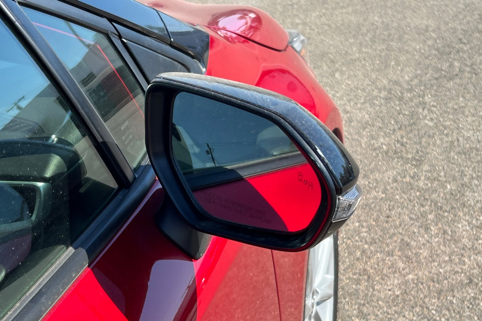 2025 Toyota Corolla Hatchback SE