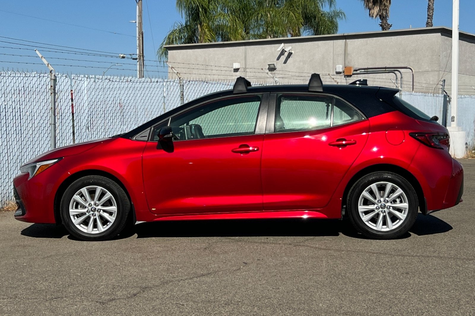 2025 Toyota Corolla Hatchback SE