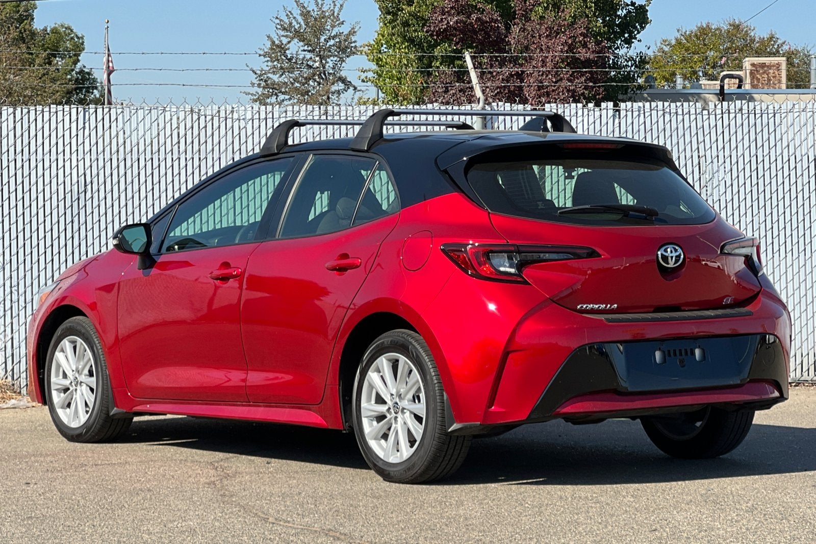 2025 Toyota Corolla Hatchback SE