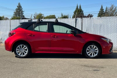 2025 Toyota Corolla Hatchback SE