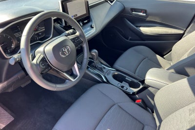 2025 Toyota Corolla Hatchback SE
