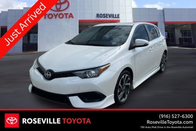 2016 Scion iM Base