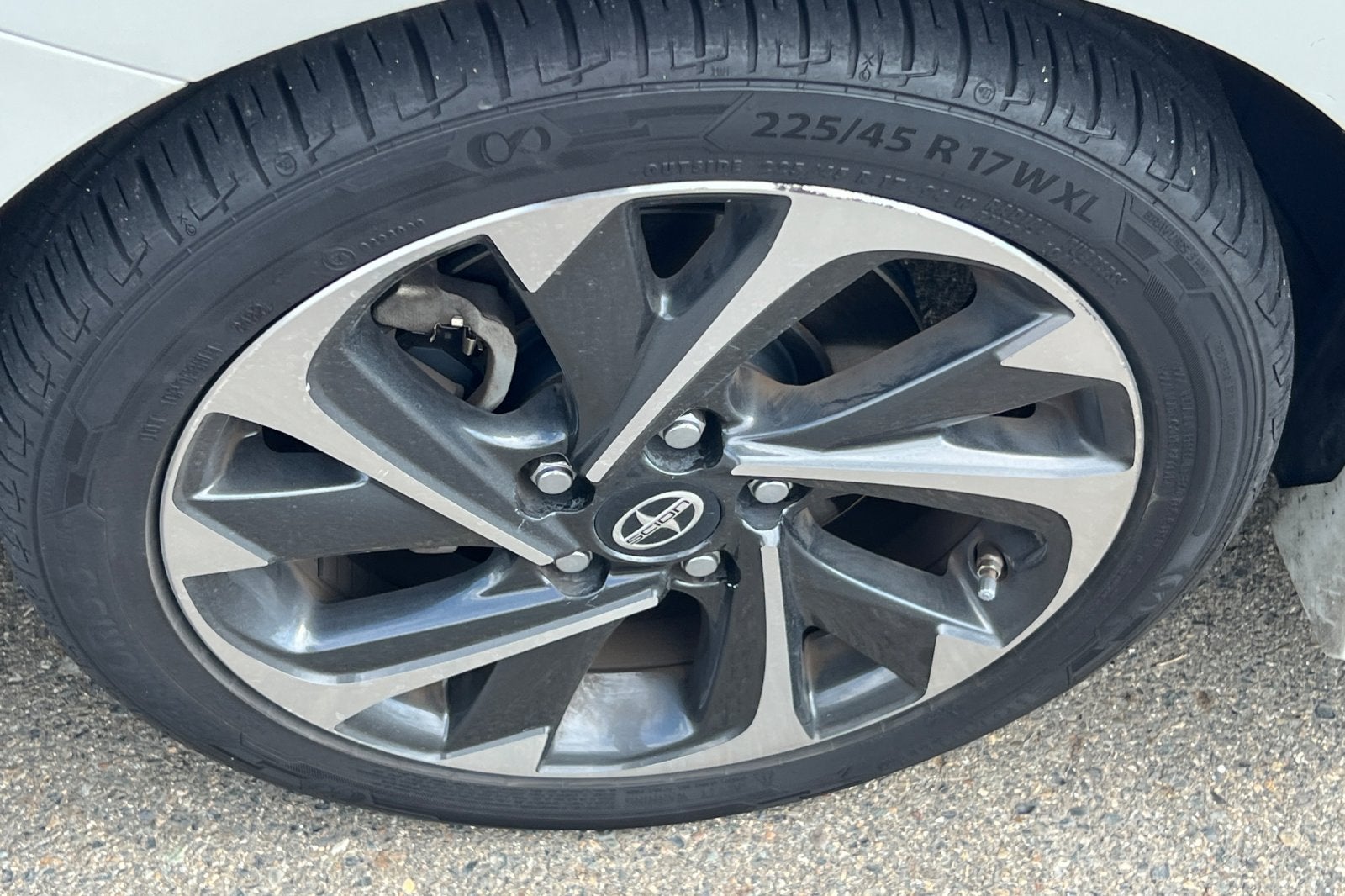 2016 Scion iM Base