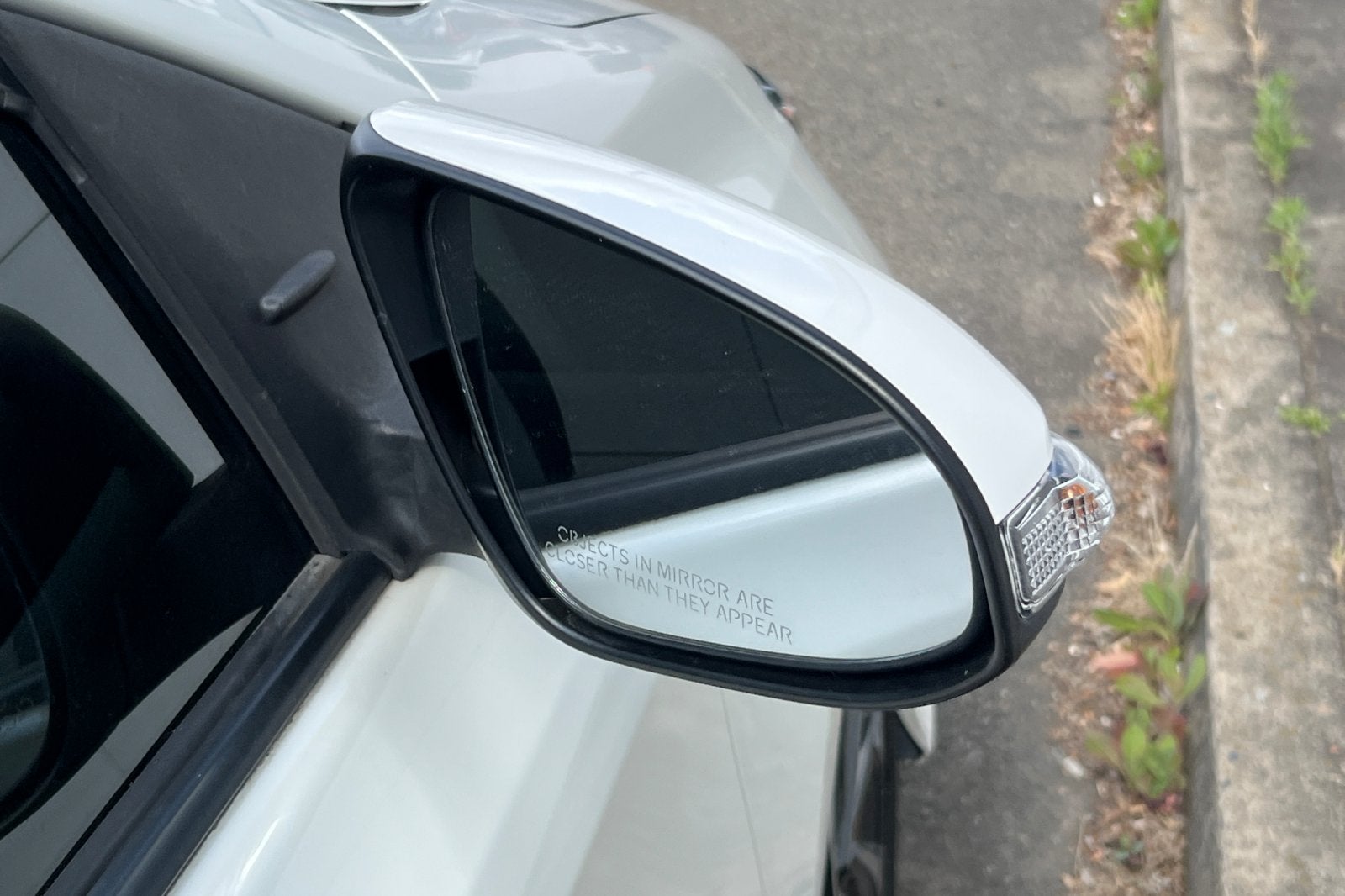 2016 Scion iM Base