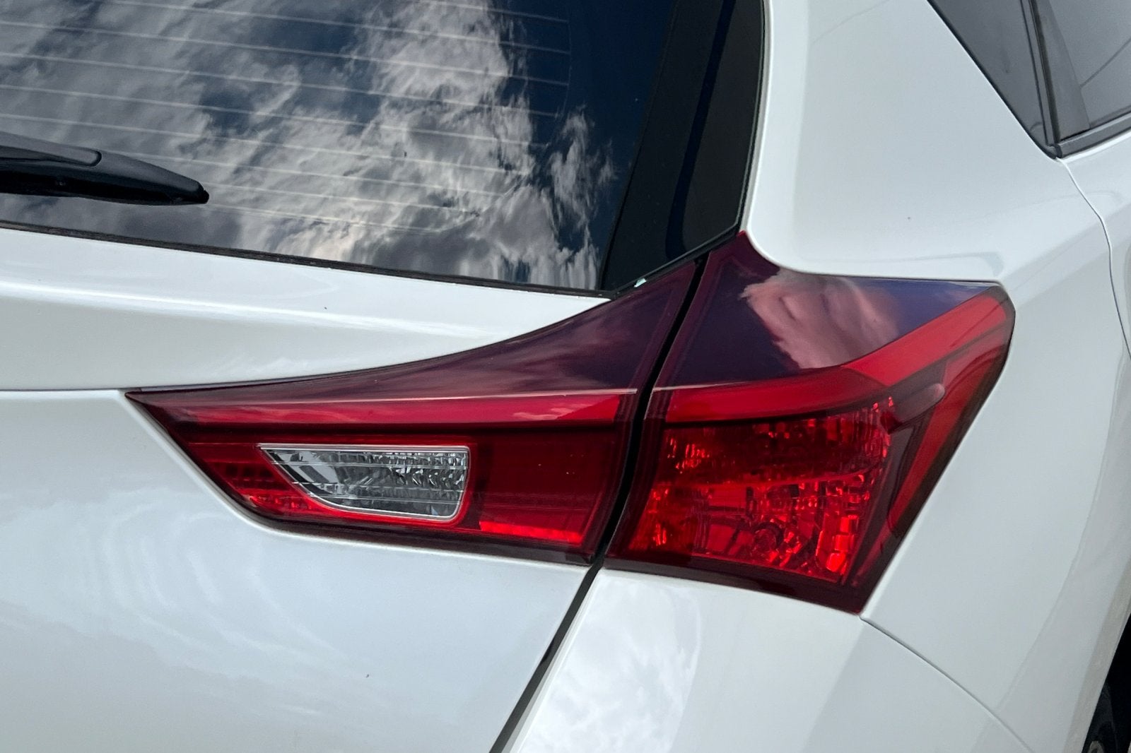 2016 Scion iM Base