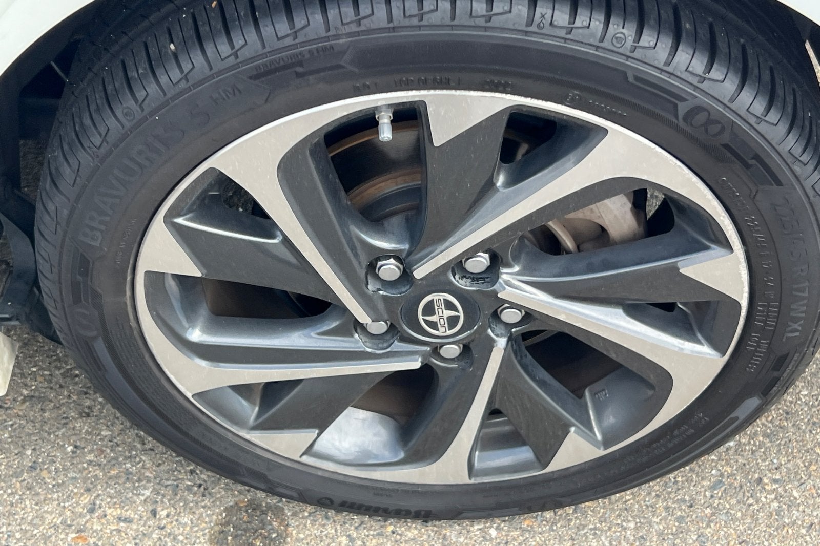 2016 Scion iM Base