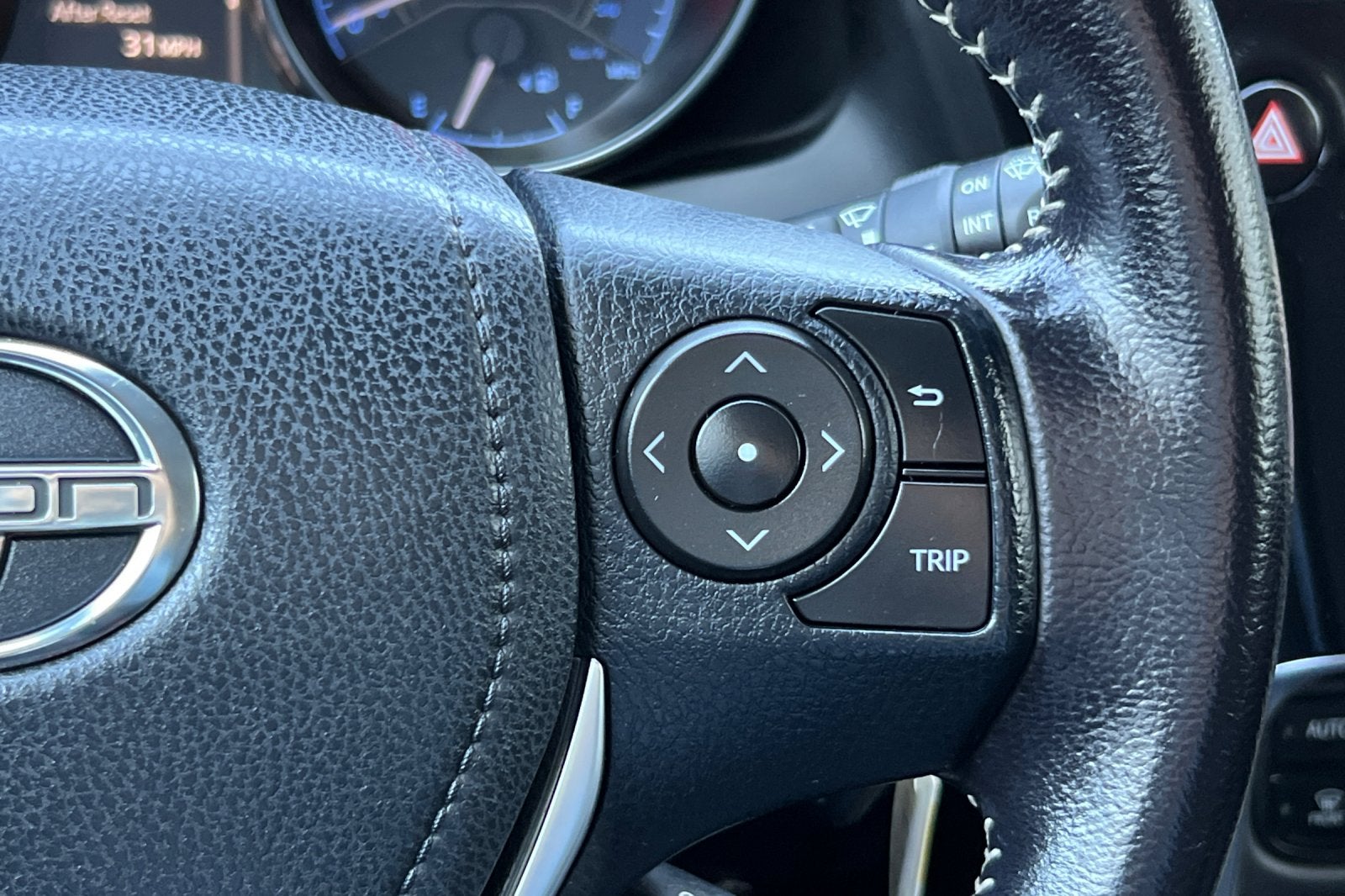 2016 Scion iM Base